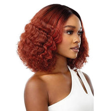 Load image into Gallery viewer, OUTRE SOLEIL HD Lace Front Wavy Wig
